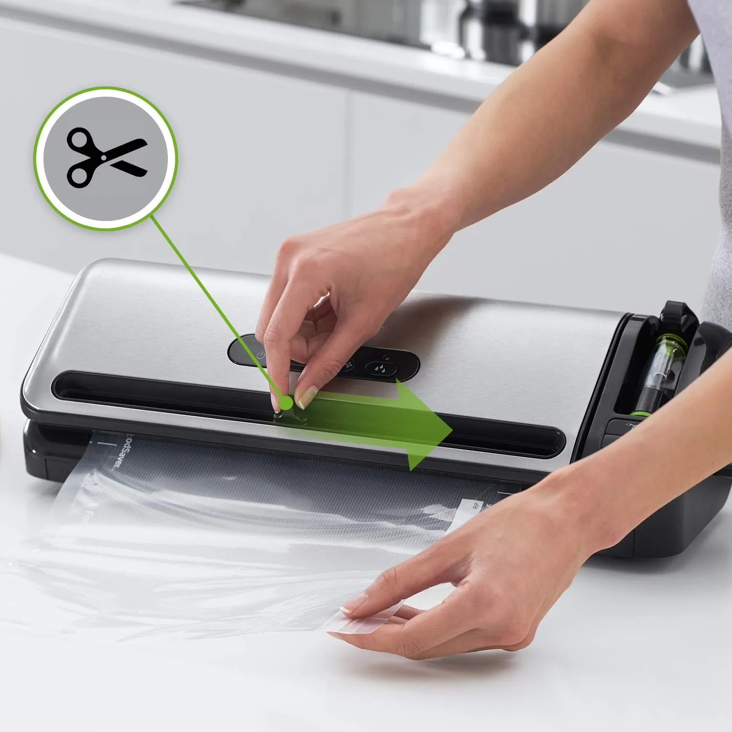FoodSaver FFS017X machine sous vide avec fonction marinade et cutter