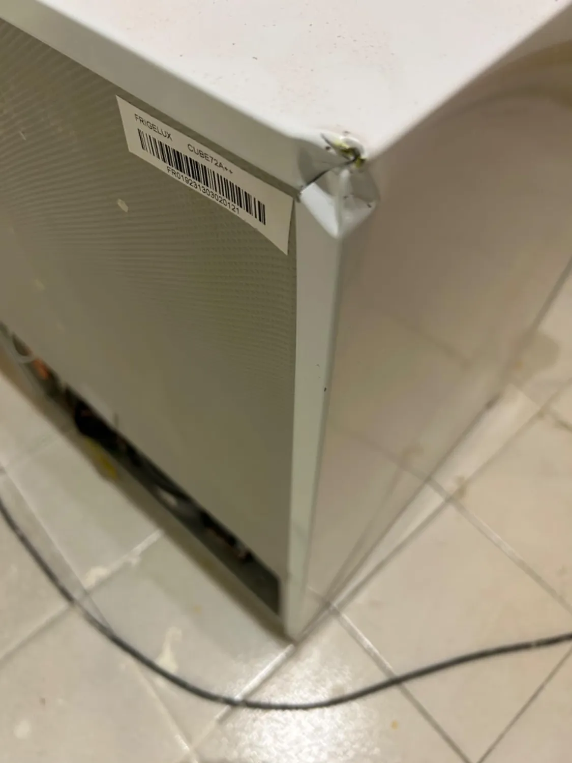 FrigeluX CUBE72A++ réfrigérateur cube 58 L blanc silencieux
