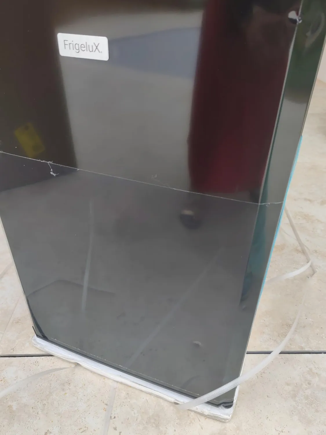 FRIGELUX RTT127NE réfrigérateur table top 120 L noir